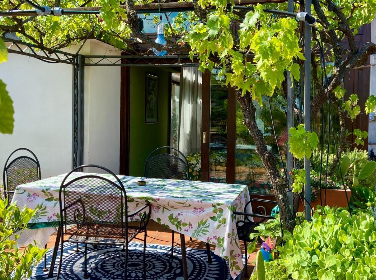 Apartamento Il Giardino Sospeso Di Anna Florencia Exterior foto